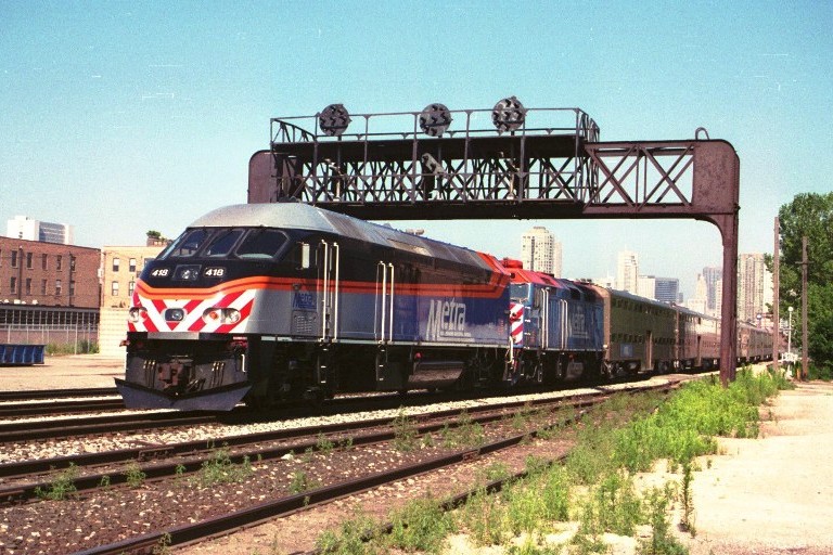 Metra 418 at Chicago, IL