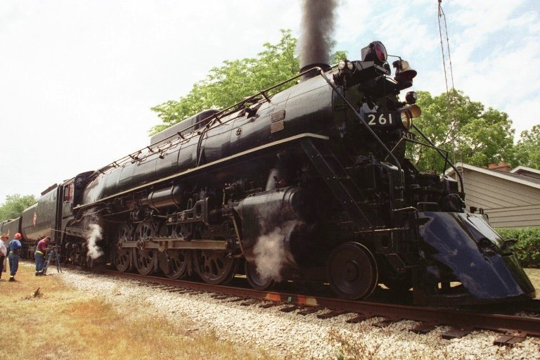 Milwaukee Road 261 at New Lisbon, WI