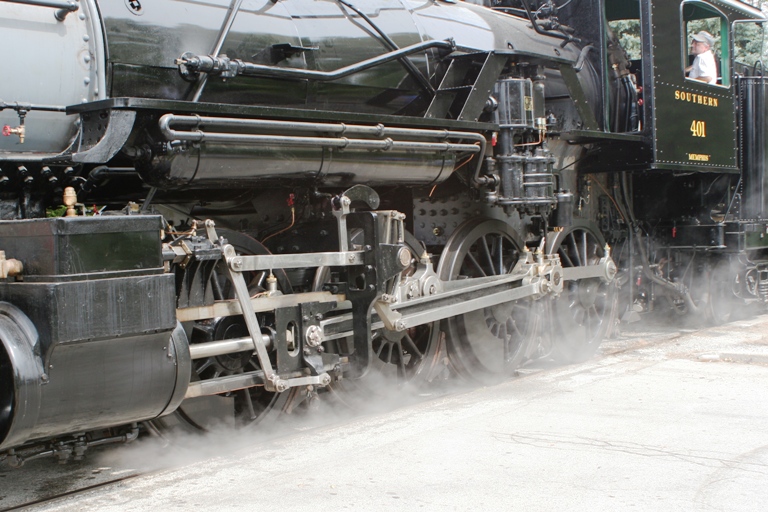 Southern 401 at Monticello, IL