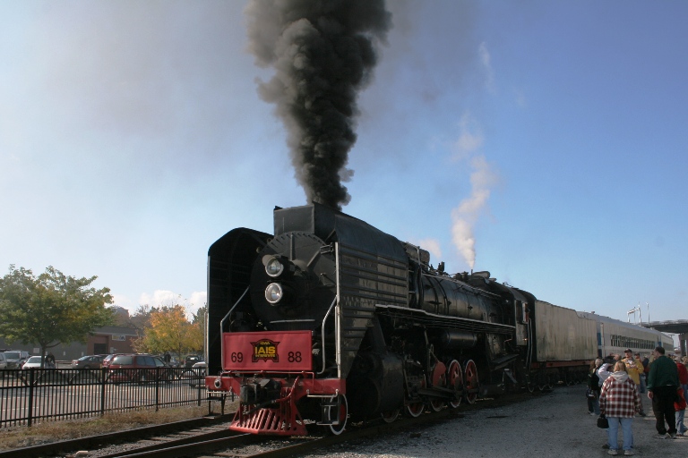 QJ 6988 at Rock Island, IL