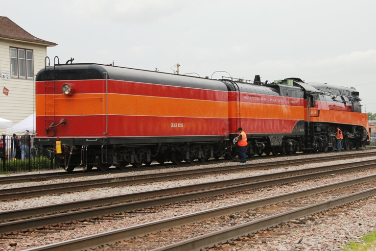 Southern Pacific 4449 at Franklin Park, IL